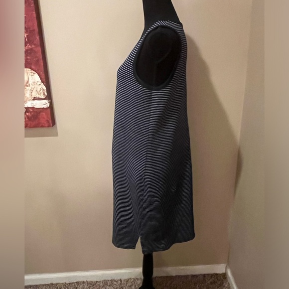 J Crew Navy & White Pin Stripe dress, size - Picture 3 of 6